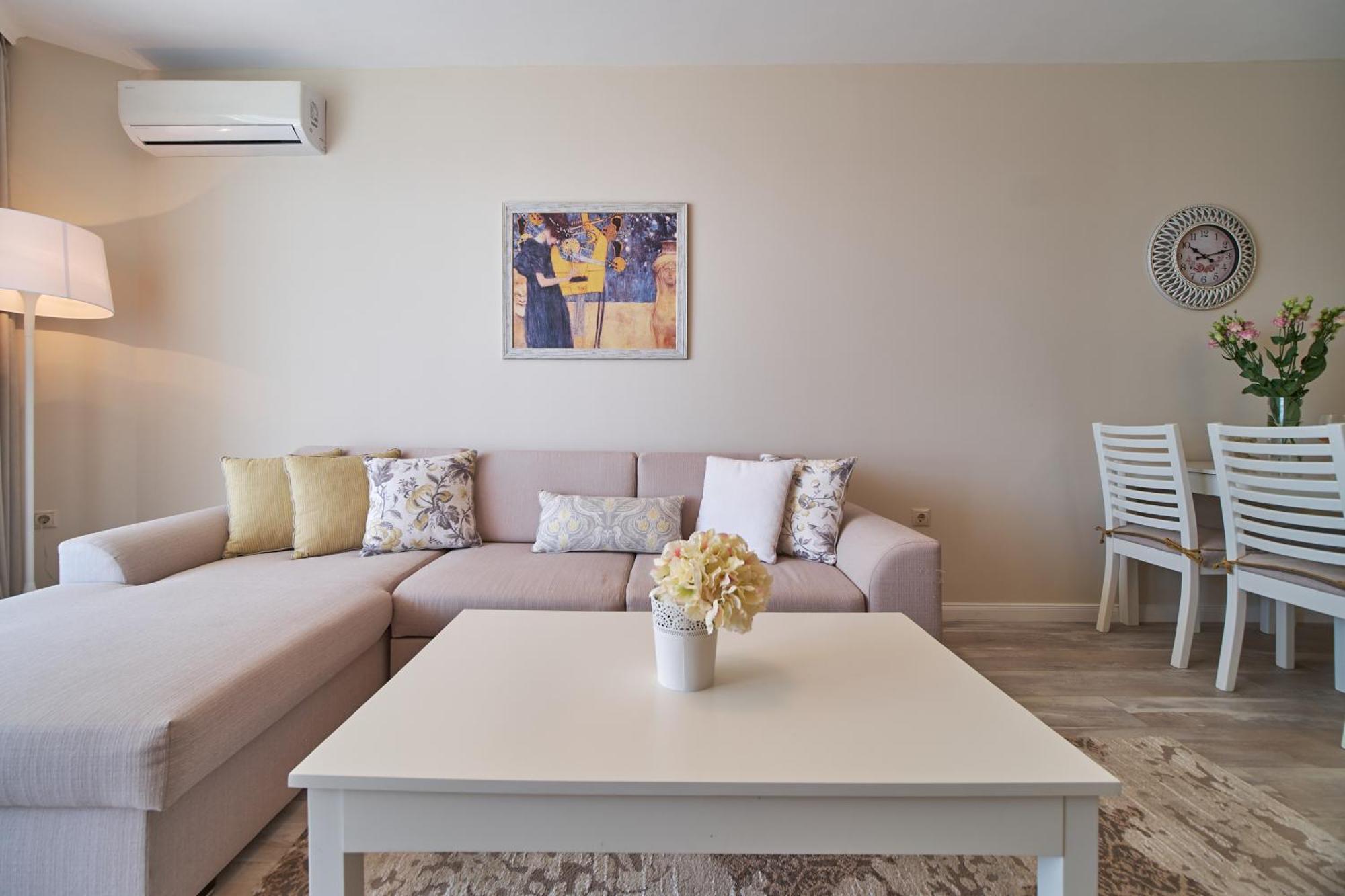 Dreams In La Mer Golden Sands Ngoại thất bức ảnh