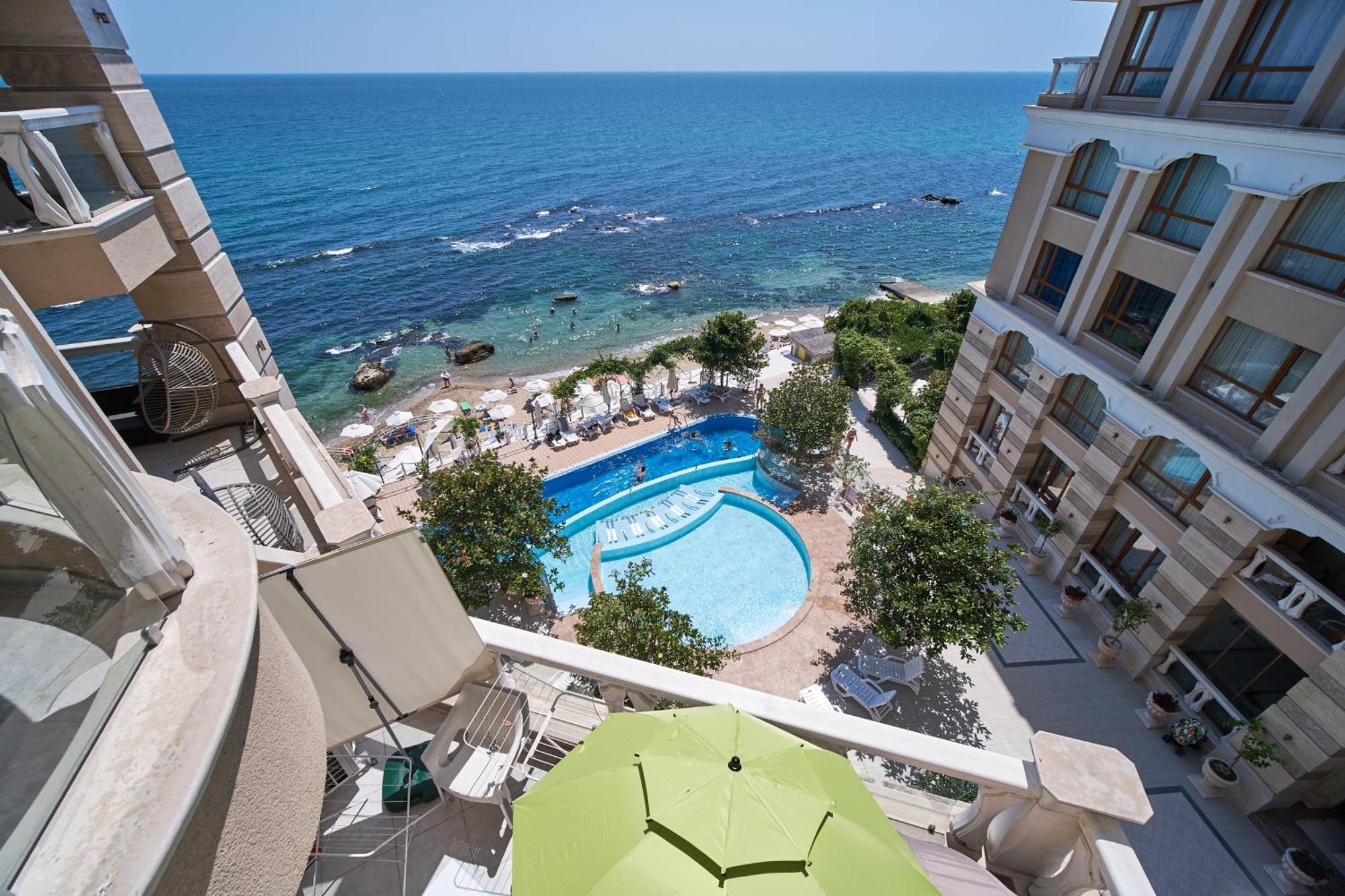 Dreams In La Mer Golden Sands Ngoại thất bức ảnh